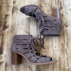 VINCE Camuto Tressa Lace Up Block Heel Bootie